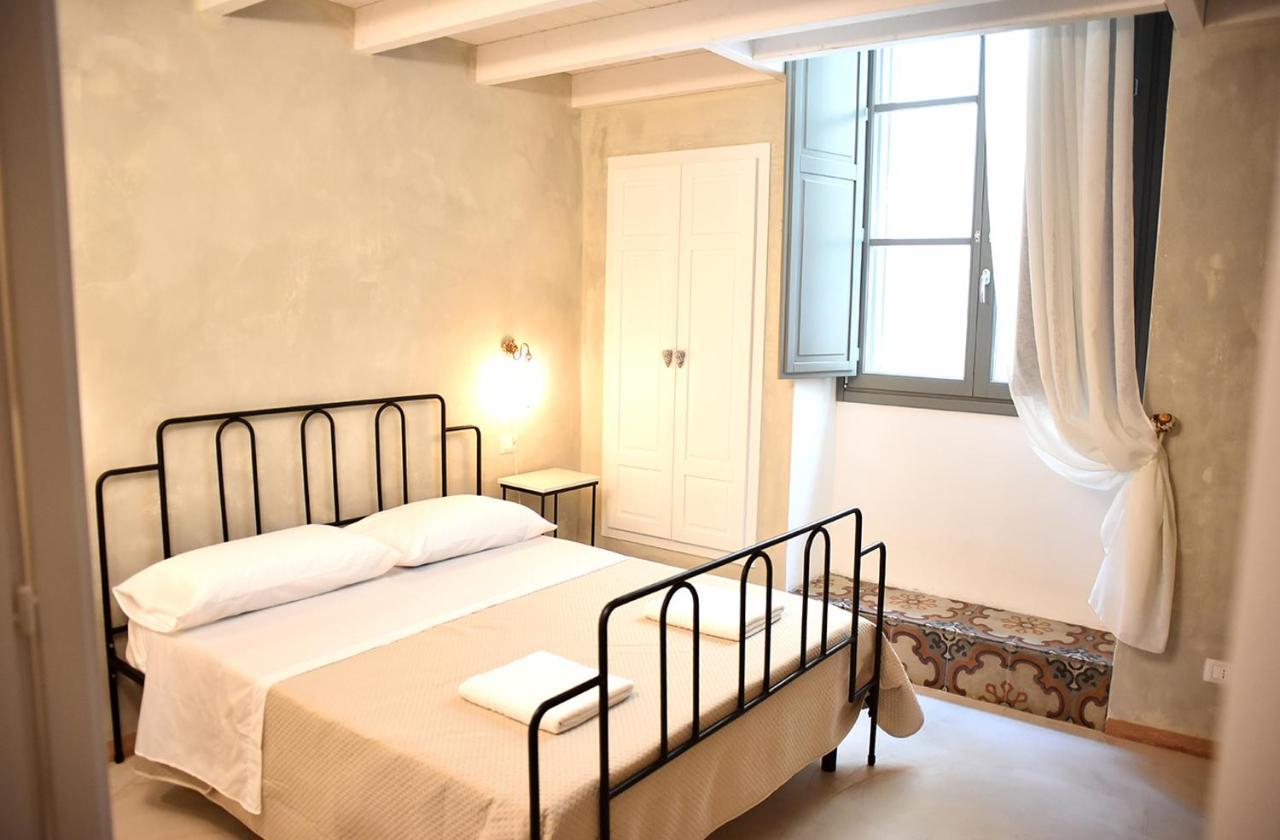 B&B Tre Principi กัลลีโปลี ภายนอก รูปภาพ