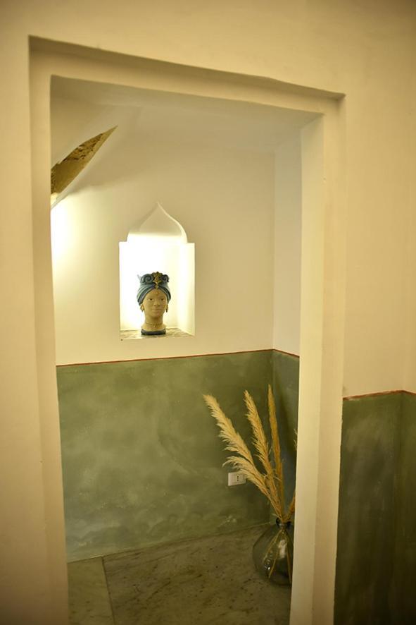 B&B Tre Principi กัลลีโปลี ภายนอก รูปภาพ
