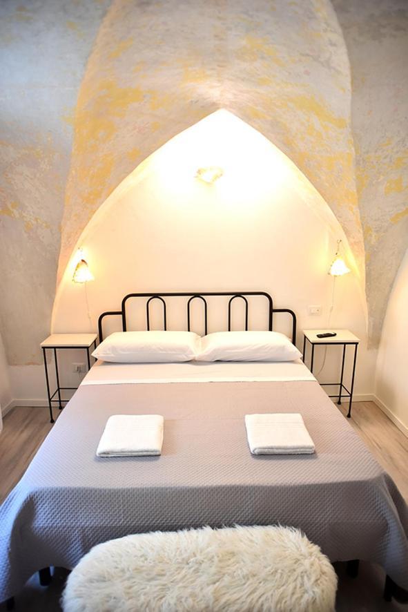 B&B Tre Principi กัลลีโปลี ภายนอก รูปภาพ