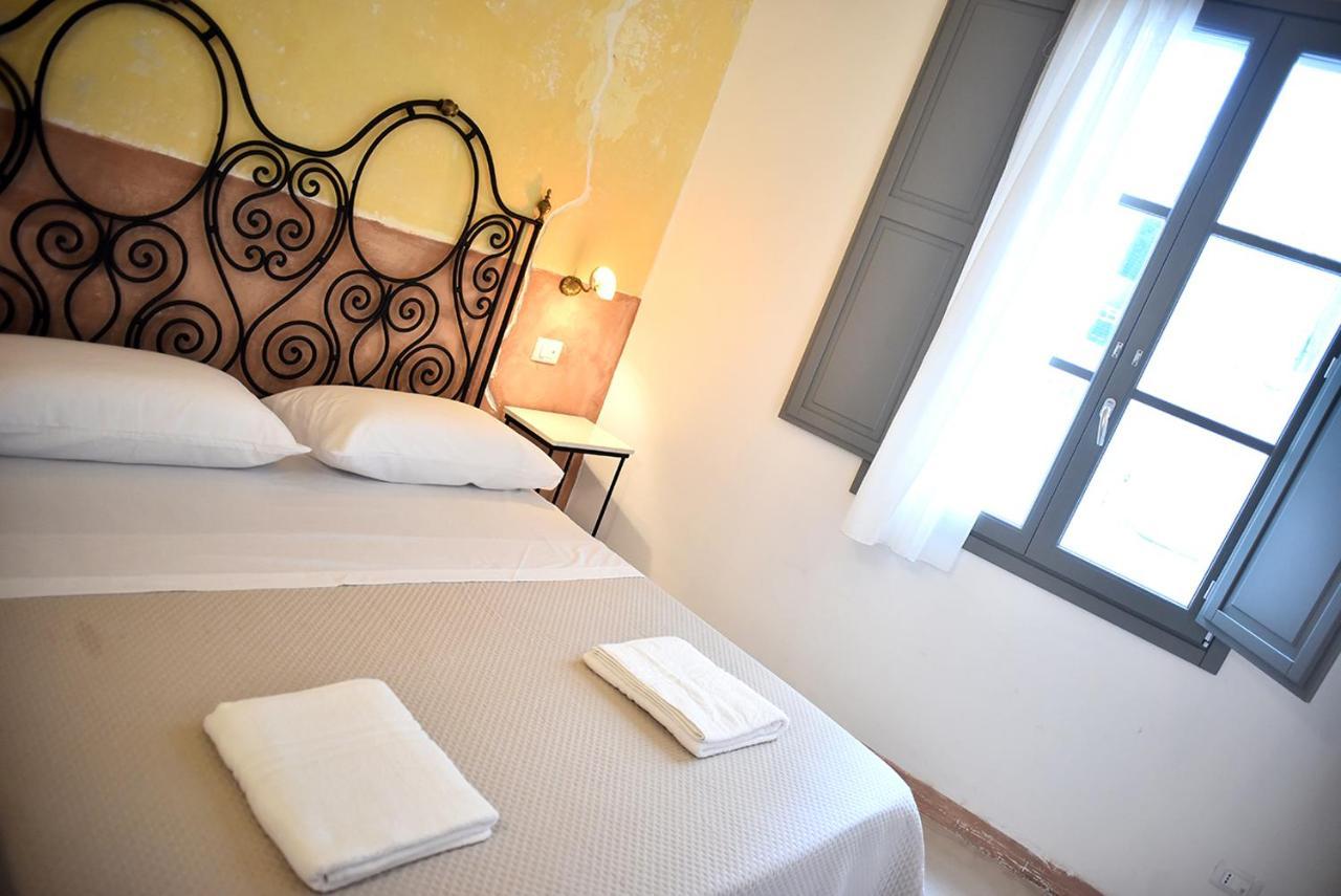 B&B Tre Principi กัลลีโปลี ภายนอก รูปภาพ